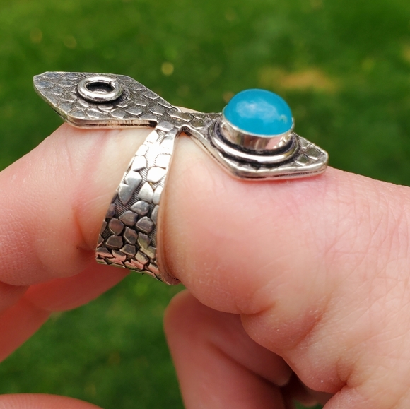 New Unique Chalcedony Open Cuff Silver Ring. - Picture 6 of 16